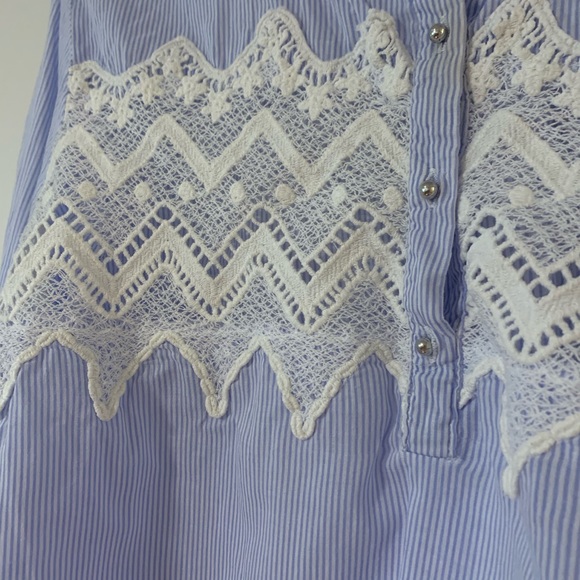 Striped blouse with long sleeves - Picture 2 of 6